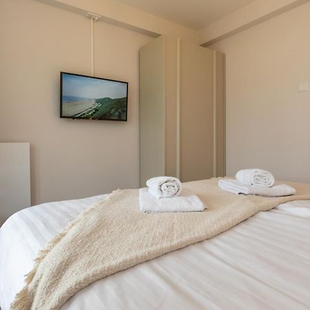Welcome In - Appartementen Kurhaus - Nieuwstraat 1 Zoutelande, Nabij Strand, Terras, Sauna Buitenkant foto